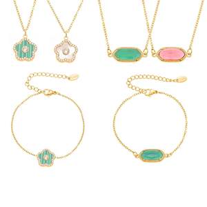 จี้สร้อยคอรูปดอกไม้ห้ากลีบ ดีไซน์ทันสมัย วัสดุสแตนเลสชุบทอง ประดับเพชรซิคอน พร้อมคริสตัลธรรมชาติเจียระไน - Product Image 3