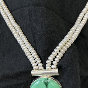 Collier en argent avec perles d'eau douce en malachite naturelle pour la fête de mariage Collier de pierres précieuses parfait comme cadeau - Product Image 5