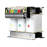 Transformateur sec 250 kVA 3P 220V/380V/440V avec goujons de levage et trous de fixation pour une installation facile sur panneau, usage industriel, haute performance