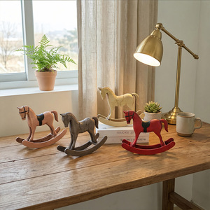 Cheval à bascule en bois, ornement de bureau, style rétro, décoration de la maison, cadeau pour le bureau ou le salon - Product Image 2