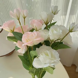 Tela de seda reutilizable <span class=keywords><strong>Eustoma</strong></span> <span class=keywords><strong>Grandiflorum</strong></span> Platycodon <span class=keywords><strong>Grandiflorum</strong></span> 4 cabezas de flores artificiales para decoración de mesa de sala de estar - Product Image 4