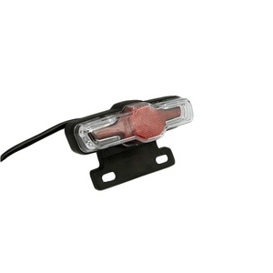<span class=keywords><strong>Feu</strong></span> arrière de sécurité <span class=keywords><strong>pour</strong></span> <span class=keywords><strong>vélo</strong></span> électrique 12V 48V avec clignotant <span class=keywords><strong>et</strong></span> <span class=keywords><strong>feu</strong></span> de freinage - Product Image 3