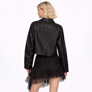<span class=keywords><strong>Veste</strong></span> d'hiver <span class=keywords><strong>en</strong></span> cuir véritable pour femme - Classique noire, coupe classique, style motard, ajustée, streetwear, décontractée, fermeture éclair sur le devant - Product Image 3