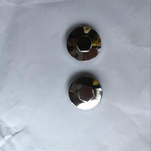 ฝาครอบวาล์วชุบไฟฟ้าสำหรับเครื่องยนต์แนวนอน 50-125 ชิ้นส่วนเครื่องจักร - Product Image 1