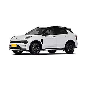 Véhicule électrique hybride version luxe Lynk Co 01 2,5 L, 4 roues, 5 portes, voitures hybrides