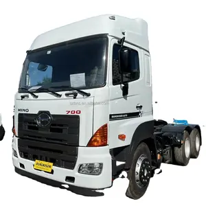 고성능 2014 HINOs 700 화물 자동차 트럭 적재 능력 30 톤 HINOs 700 트랙터 판매