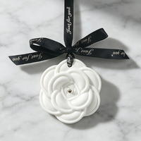 Diffuseur d'huiles essentielles en plâtre parfumé, fait main, en forme de fleur de porcelaine, pour voiture, armoire et maison