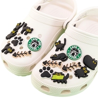 Breloques de chaussures en caoutchouc souple PVC DIY Animaux Décorations de chaussures Accessoires Kawaii Ornements de chaussures de chat noir pour sabots
