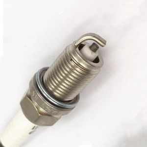 หัวเทียนรถยนต์ K16RU11 รุ่น 90919-01164 สำหรับเครื่องยนต์เบนซิน โคโรลล่า เกียร์อัตโนมัติ - Product Image 3