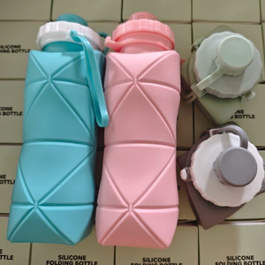 Bouteille d'eau de sport en silicone pliable, réutilisable, sans BPA, écologique, anti-fuite, portable, 400 ml, pour vélo - Product Image 5