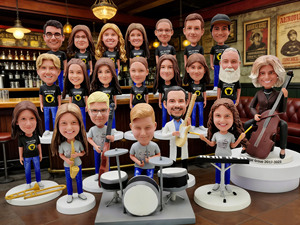 Figurines personnalisées en résine à tête oscillante – Poupées de groupe ou d'équipe personnalisées pour cadeau d'anniversaire d'entreprise, objets de collection pour musiciens - Product Image 6