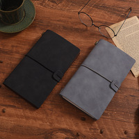 Cuaderno de Cuero Vintage Hecho a Mano A6 con Cubierta de Madera y Espiral Recargable, Diario de Viajero para Viajes