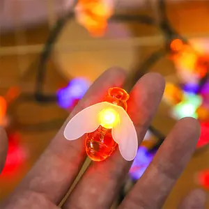 सौर संचालित मधुमक्खी के आकार का एलईडी स्ट्रिंग रोशनी छुट्टी पार्टी के लिए निविड़ अंधकार प्यारा मधुमक्खी क्रिसमस माला उद्यान बाड़
