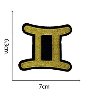 Set di 12 toppe zodiacali Set di 12 applicazioni di ricami di ferro su vestiti - Product Image 4
