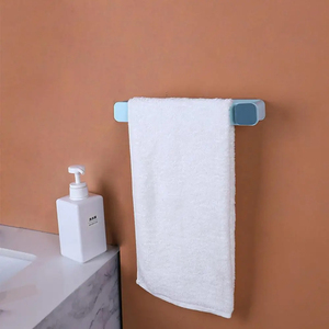 Étagère murale de salle de bain monobloc pour pantoufles, support à chaussures suspendu peu encombrant, sans perçage requis - Product Image 3