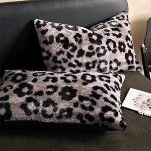 Leopard Print Rabbit Fleece <b>Bedding</b> <b>Set</b> Four Piece Winter Warm Double Sided Flannel Coral Fleece Duvet Cover Sheet <b>Set</b> - Product Image 4