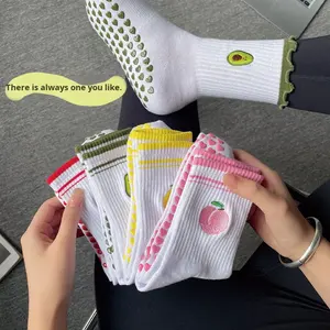 ถุงเท้าโยคะ ถุงเท้าข้อสั้น ผ้าฝ้ายผสม กันลื่น ระงับกลิ่น ซับเหงื่อ ถุงเท้าพิลาทิส ถุงเท้ากีฬา ถุงเท้าฟิตเนส ถุงเท้าสำหรับใส่ในห้องออกกำลังกาย ถุงเท้ายาวแบบ Shark Pants - Product Image 3