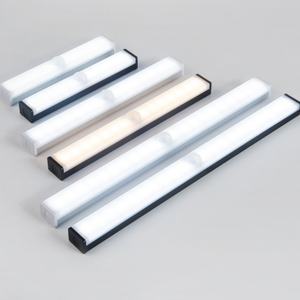 ไฟ LED เซ็นเซอร์ตรวจจับความเคลื่อนไหวอัจฉริยะ สำหรับบ้าน ไฟกลางคืนแบบเหนี่ยวนำร่างกายมนุษย์ ใช้ได้กับเตียง ตู้ครัว ตู้เสื้อผ้า โคมไฟติดผนัง - Product Image 2