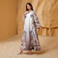 Robe à imprimé floral dégradé à col en V avec embellissements en strass ; Robe longue islamique de luxe Dubaï à manches longues