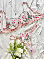Set Lingerie Bordir Bunga Bordir Bordir Bunga Grosir, Set Bra Kawat dan Thong Jaring Transparan Seksi 2 Potong, Pakaian Dalam Pink Romantis