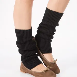 Kaus kaki Yoga wanita, sarung ceker latihan balet tanpa jari untuk balet