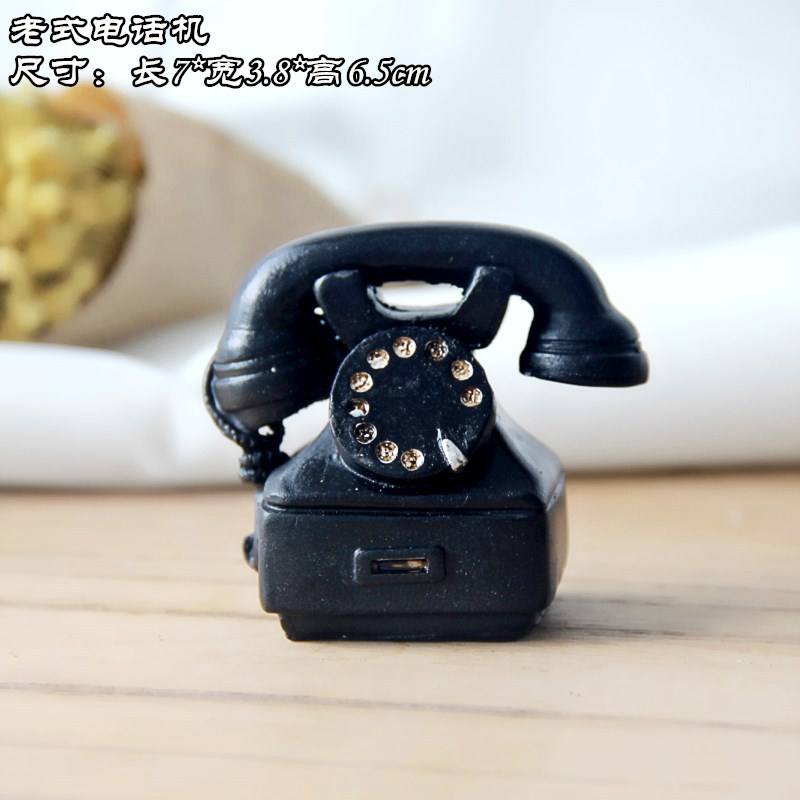 Mini moyen vieux téléphone