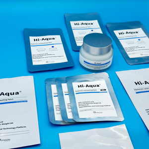 Ensemble de patchs pour le visage et le cou de qualité supérieure à l'acide hyaluronique avec crème hydratante pour une hydratation intense - Product Image 1