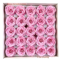 Vente en gros usine : Bouquet de fleurs de savon immortelles à sept couches en forme de rose Manta, livraison gratuite pour mariages et anniversaires