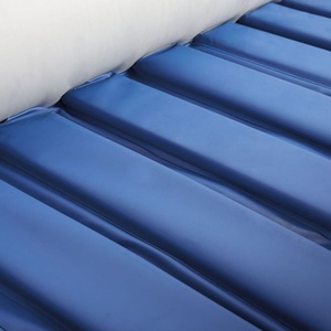Bateau pneumatique en PVC 297*127*46 CM pour trois personnes avec rames de luxe, pompe haute performance, quille résistante, porte-canne à pêche amovible - Product Image 2