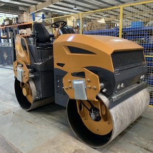 Rodillo de <span class=keywords><strong>carretera</strong></span> de tambor doble de 5 toneladas de fábrica, compactador resistente para <span class=keywords><strong>carretera</strong></span>, construcció<span class=keywords><strong>n</strong></span> municipal, compactació<span class=keywords><strong>n</strong></span> de asfalto de suelo ST5000 - Product Image 3
