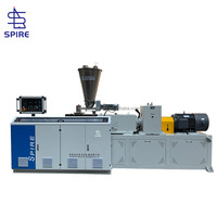 Machine d'extrusion de tuyaux en PVC à double vis SPIRE haute productivité avec moteur et boîte de vitesses, production de 50-600 kg/h, boîte de vitesses horizontale/verticale
