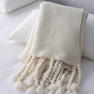 Manta de punto de tiro de alta calidad Manta de punto de color sólido con borlas - Product Image 4