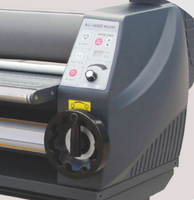 Laminateur à froid et à chaud Easty Premium, électrique, à rouleaux, avec levage assisté par chaleur, pour films vinyles grand format, 1600 mm, modèle BU-1600