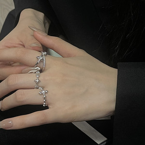 Anillos de circonita con diseño de estrella y cruz de temperamento único para mujer, anillo de dedo sencillo con apertura, accesorios de joyería - Product Image 4