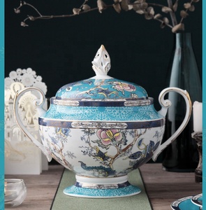 Service de vaisselle en céramique exquise, assiettes de luxe de style anglais, kit de tasses minimalistes en porcelaine fine britannique haut de gamme pour la maison - Product Image 6