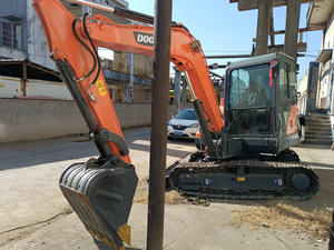 Doosan รถขุดตีนตะขาบขนาดเล็กใช้งาน DX55 5ตัน DX55-9C บ้านมือสองพร้อมเครื่องยนต์ EPA - Product Image 2