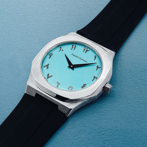 นาฬิกาควอตซ์ผู้ชาย ดีไซน์ตัวเลขแบบตะวันออก ดีไซน์ของแดเนียล กอร์แมน รุ่น 9090 สายซิลิโคน กันน้ำได้ ใช้ได้ทั้งแบบลำลองและธุรกิจ - Product Image 3