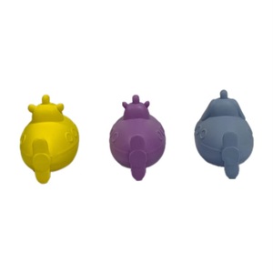 Juego de Juguetes de Baño Flotantes Cognitivos de Goma Natural, Animales y Submarinos de Varios Estilos, Suaves al Tacto, Estimulan la Imaginación y la Exploración del Bebé - Product Image 3