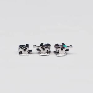 Direct usine <span class=keywords><strong>pas</strong></span> <span class=keywords><strong>cher</strong></span> Durable Ortho métal support actif auto-ligaturant Roth dentaire orthodontie métal dents accolades - Product Image 1