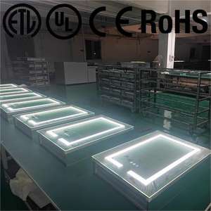 Espejo de Baño Moderno con Gabinete de Aluminio y Vidrio, Montado en la Pared, con Iluminación LED Inteligente, Capacidad de 50 lb, Espejo Incluido, Garantía de 3 Años, Impresión Láser - Product Image 4