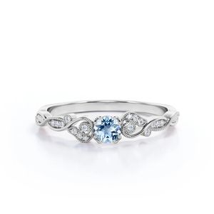 彼女のヴィンテージミルグレインプロミスリングのための渦巻き模様のデザインの可憐なリングを備えたナチュラルブルーアクアマリン - Product Image 1