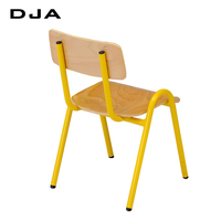 Ensemble de bureau et chaise pour la maternelle - Mobilier scolaire de haute qualité au design industriel pour hôpitaux et bureaux à domicile, option empilable