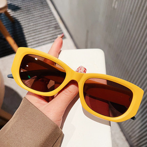 Nouvelles Lunettes de Soleil Carrées Rétro Y2K 20264 <span class=keywords><strong>Tendance</strong></span> <span class=keywords><strong>Homme</strong></span> Femme Protection UV400 PC Haut de Gamme Mode Luxe Universelles Gafas De Sol Personnalisables - Product Image 6