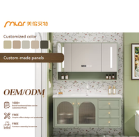 Ensemble de meuble-lavabo de salle de bain en bois de caoutchouc vert laqué de style français avec vasque en céramique intégrée, finition émaillée au four, miroir inclus