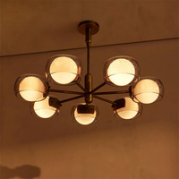 Lustre suspendu LED moderne nordique en laiton avec globe en verre fumé, personnalisable, pour hôtel et salon
