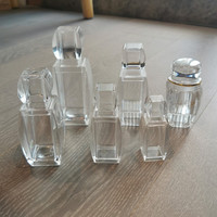 Bouteille d'emballage de safran au design unique, bouteilles carrées en plastique de 2g et 3g avec fond concave