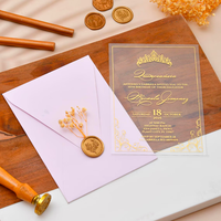 Invitation de luxe en acrylique transparent avec feuille d'or pour Sweet 16, enveloppe rose poudré, sceau de cire, impression personnalisée