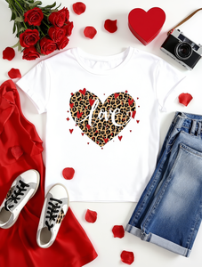 T-shirt con stampa di cuori leopardati per San Valentino, da donna, a maniche corte, girocollo, casual, regalo alla moda, abbigliamento primaverile ed estivo - Product Image 2