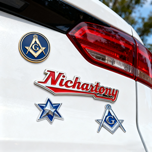 Emblema Metálico Masónico Personalizado con Logotipo, Adhesivo 3M para Automóvil, Insignia Rectangular o Redonda Dorada o Plateada - Product Image 1