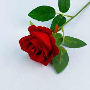 Rosas Artificiales Rojas de Seda con Tallos, Ramo de Rosas para Boda, Centro de Mesa para Despedida de Soltera, Fiesta, Hogar - Product Image 4